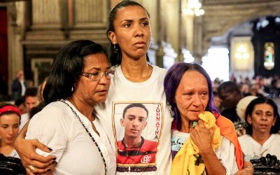 22 anos depois da chacina, Brasil tem 3,5 Candelárias por dia